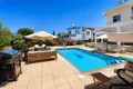 Вилла 4 комнаты 220 м² Karavas, Северный Кипр