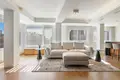 Mieszkanie 2 pokoi 160 m² Torrevieja, Hiszpania