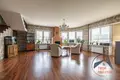 Cottage 630 m² Chaciezyna, Belarus