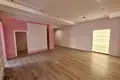 Office 4 rooms 111 m² in Tirana Municipality, Albania