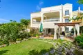 5 bedroom house 263 m² Dos Hermanas, Spain