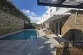 Willa 3 pokoi 314 m² w Mjull Bathore, Albania