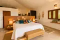4 bedroom Villa 3 332 m² Las Terrenas, Dominican Republic