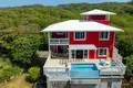 Haus 3 Schlafzimmer 272 m² Flowers Bay, Honduras