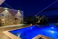 Haus 5 zimmer 285 m² Rogovici, Kroatien