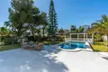 Haus 4 Schlafzimmer 258 m² Artola, Spanien