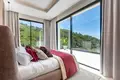 8 bedroom House 668 m² Benahavis, Spain