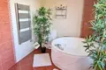 House 2 bathrooms 200 m² in Great Plain and North, All countries