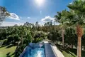 villa de 5 dormitorios 1 023 m² San Pedro Alcantara, Španjolska