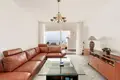 Wohnung 4 Schlafzimmer 366 m² Dos Hermanas, Spanien