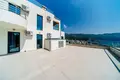 3 bedroom apartment 257 m² Boreti, Montenegro