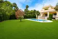 Haus 4 Schlafzimmer 470 m² Artola, Spanien