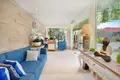 Villa 8 Schlafzimmer 1 000 m² Seminyak, Indonesien