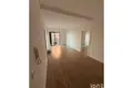Pomieszczenie biurowe 2 pokoi 105 m² w Albania, Albania