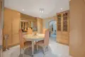 Haus 4 Schlafzimmer 640 m² Marbella, Spanien