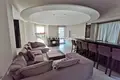 Haus 4 Schlafzimmer 670 m² Lakatamia, Zypern