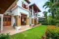 4-Schlafzimmer-Villa 450 m² Ban Bang Ku, Thailand