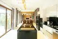 3-Schlafzimmer-Villa 293 m² Rawai, Thailand