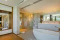 Mieszkanie 2 pokoi 178 m² Pa Tong, Tajlandia