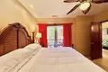 Condo z 2 sypialniami 106 m² West Bay, Honduras