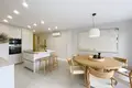 Mieszkanie 2 pokoi 97 m² Dos Hermanas, Hiszpania