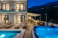 Casa 3 habitaciones 224 m² Grad Omis, Croacia