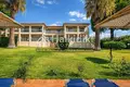 Hôtel 2 243 m² à Kalyves Polygyrou, Grèce