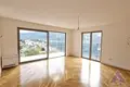 Mieszkanie 4 pokoi 200 m² Dobrota, Czarnogóra