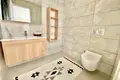 Mieszkanie 2 pokoi 84 m² Mezitli, Turcja