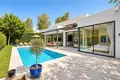 4 bedroom house 294 m² Dos Hermanas, Spain