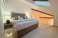 4 bedroom house 350 m² Dos Hermanas, Spain