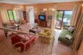 Villa mit 2 Schlafzimmern 300 m² Tivat, Montenegro