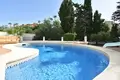 Haus 4 Schlafzimmer 306 m² Dos Hermanas, Spanien