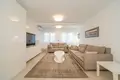 4-Schlafzimmer-Villa 246 m² lAlfas del Pi, Spanien