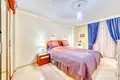 Residential quarter Two-bedroom apartment on the popular building in Mahmutlar