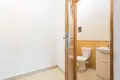Propiedad comercial 1 habitación 53 m² en Otwock, Polonia