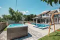 Dom 5 pokojów 256 m² Imotski, Chorwacja