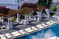  Hera Luxury Resort Casino