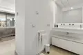 3 bedroom apartment 144 m² Dos Hermanas, Spain