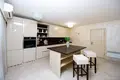 Wohnung 3 Schlafzimmer 176 m² Bratesici, Montenegro