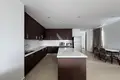 Copropriété 2 chambres 100 m² en Sangkat Tuol Tumpung Ti Muoy, Cambodge