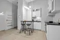 Commercial property 2 rooms 43 m² in Warsaw, Poland
