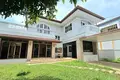 Wohnung 4 Schlafzimmer  Si Sunthon, Thailand