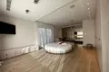 5 bedroom house 450 m² in Koinoteta Agiou Tychona, Cyprus