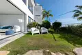Apartamento 5 habitaciones  Estepona, Španjolska