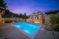 3 bedroom villa 175 m² Opcina Tribunj, Croatia