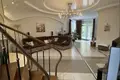 Dom 5 pokojów 395 m² Lisky, Ukraina
