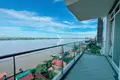 Condo 4 rooms 220 m² in Sangkat Chroy Changvar, Cambodia