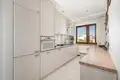 Mieszkanie 4 pokoi 91 m² Warszawa, Polska