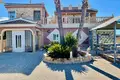 6-Schlafzimmer-Villa 450 m² Guardamar del Segura, Spanien